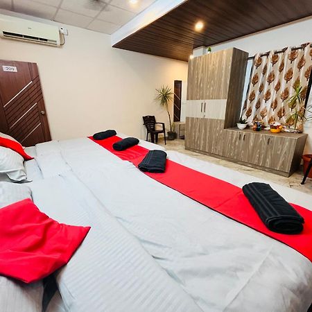 Hotel Adh Hazel Wood Mysore Exterior foto