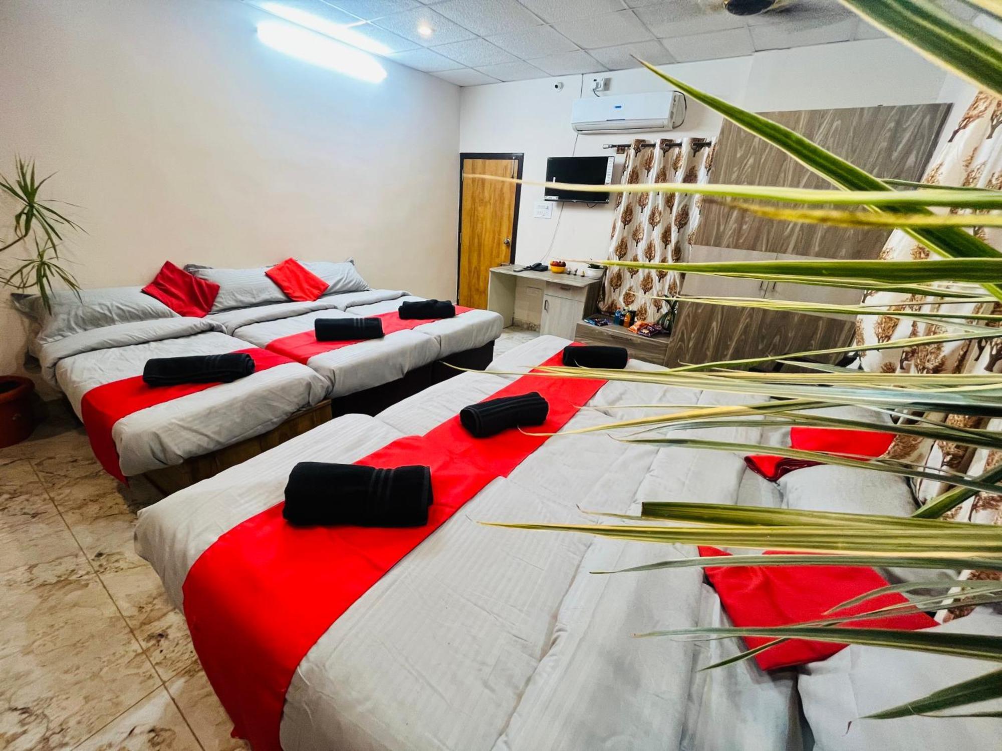 Hotel Adh Hazel Wood Mysore Exterior foto